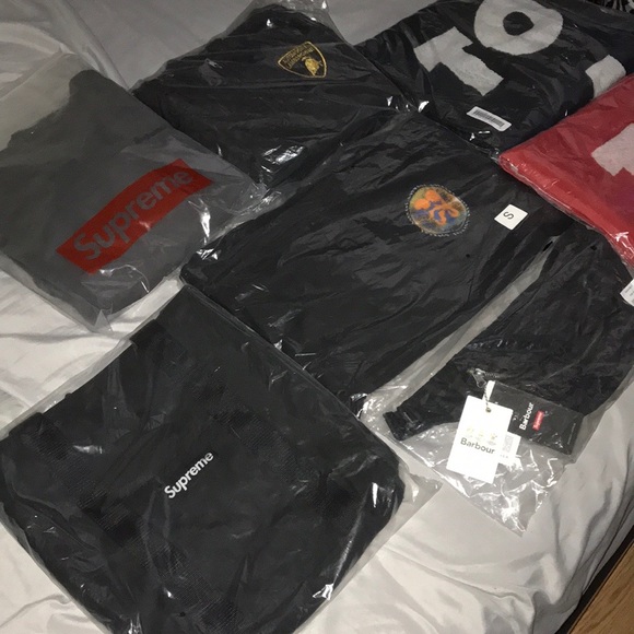 Supreme Only Mystery Box🆕 - Picture 9 of 11